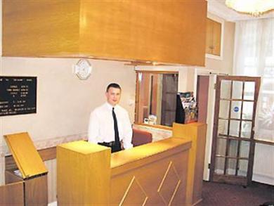Hotel White House 3*